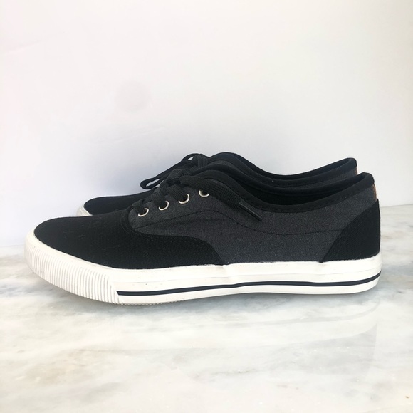 Magellan Outdoors| Boys Black/Grey Sneaker Shoes - Picture 1 of 3